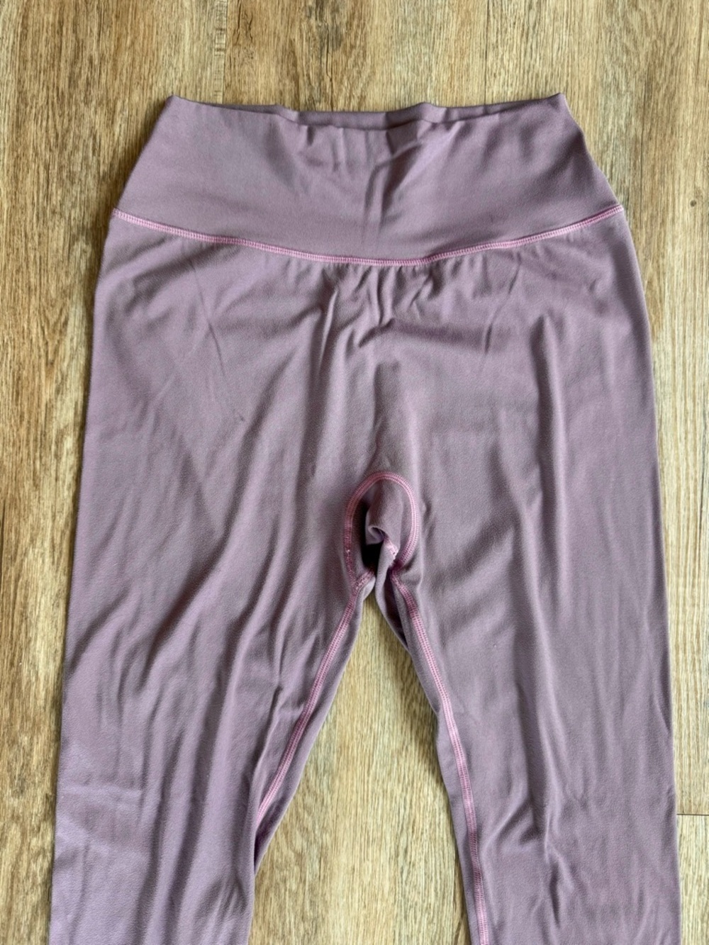 Alphalete Mauve High-Rise Leggings - Picture 2 of 4